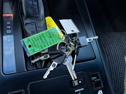 Used 1987 Chevrolet Corvette Coupe image 37