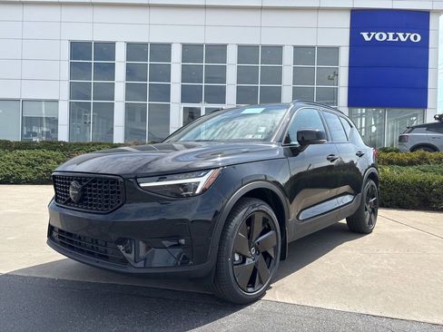 New 2026 Volvo XC40 B5 Ultra w/ Protection Package Premier AWD/4WD image 50