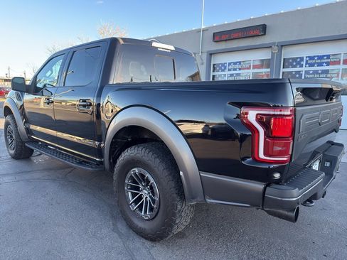 Used 2019 Ford F150 Raptor w/ Equipment Group 802A Luxury image 8