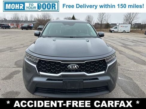 Used 2021 Kia Sorento LX image 2