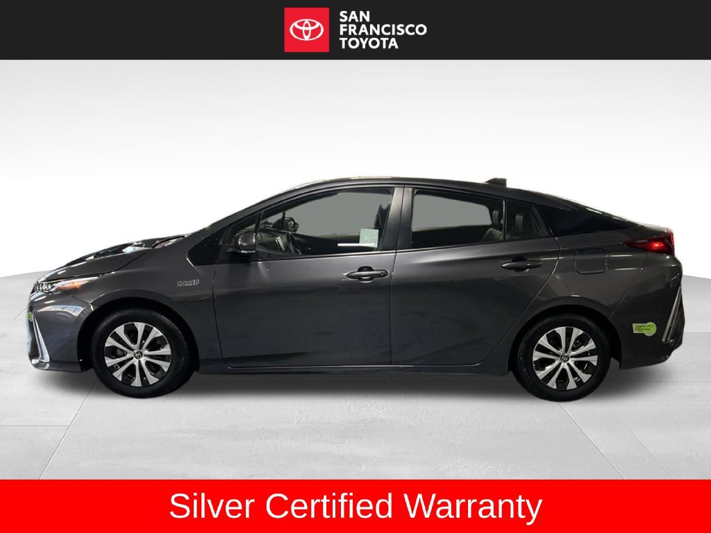 Certified 2022 Toyota Prius Prime XLE FWD image 2
