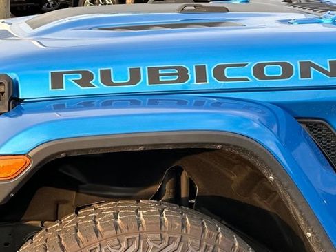 Used 2022 Jeep Wrangler Unlimited Rubicon 4xe w/ Cold Weather Group AWD/4WD image 9