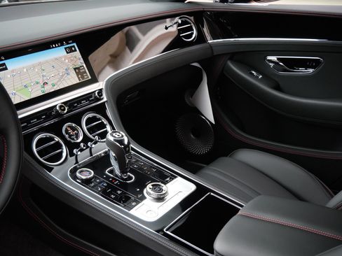 New 2026 Bentley Continental GT AWD/4WD image 10