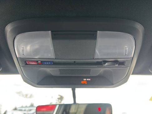 Used 2019 Subaru Impreza 2.0i Sport image 39