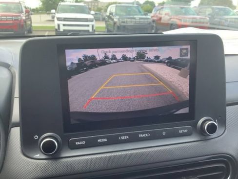Certified 2023 Hyundai Kona SEL AWD/4WD image 23