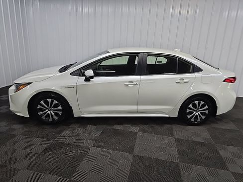 Used 2020 Toyota Corolla LE FWD image 5