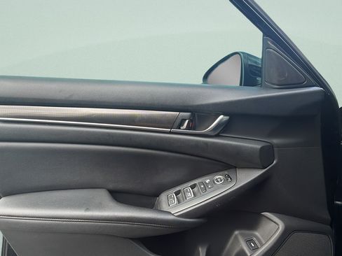 Used 2020 Honda Accord Sport image 23