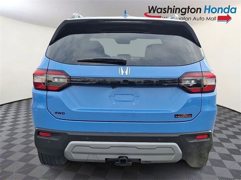 New 2025 Honda Pilot TrailSport image 6