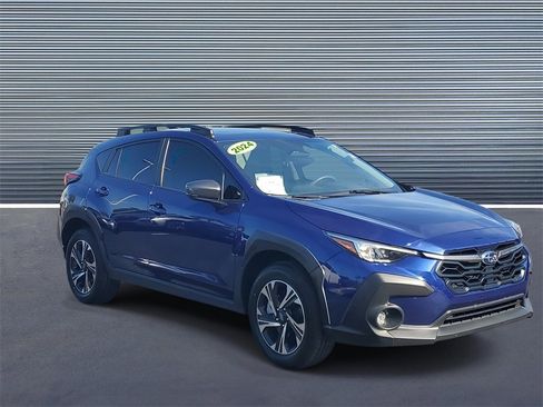 Certified 2024 Subaru Crosstrek 2.0i Premium image 2