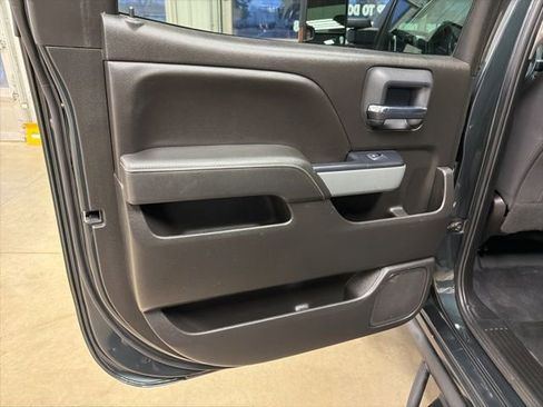 Used 2019 Chevrolet Silverado 3500 LT image 32