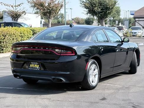 Used 2023 Dodge Charger SXT RWD image 5