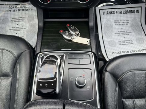 Used 2017 Mercedes-Benz GLE 350 4MATIC image 26