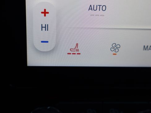 New 2025 Ford Ranger XLT w/ Equipment Group 301A High image 22