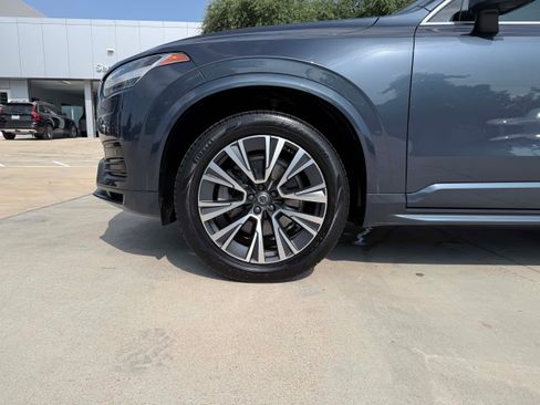 Used 2021 Volvo XC90 T6 Momentum w/ Protection Package Premier AWD/4WD image 10