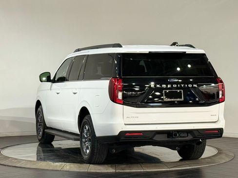 Used 2025 Ford Expedition Max Active AWD/4WD image 7