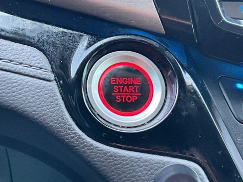 Used 2019 Honda Odyssey Elite image 20