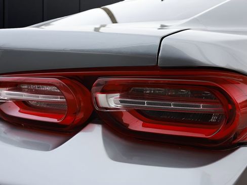 Used 2019 Chevrolet Camaro LT image 32