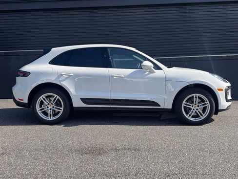 Certified 2026 Porsche Macan image 11