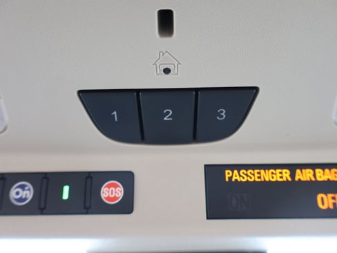 Used 2019 Buick Envision Premium w/ Driver Confidence Package image 26