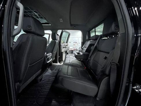 Used 2025 GMC Sierra 2500 Denali w/ Technology Package AWD/4WD image 12