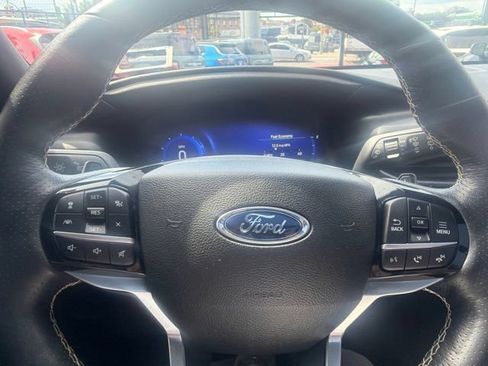 Used 2022 Ford Explorer ST w/ Equipment Group 401A AWD/4WD image 11