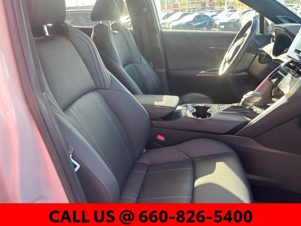Used 2021 Toyota Venza Limited w/ Advanced Technology Package AWD/4WD image 5