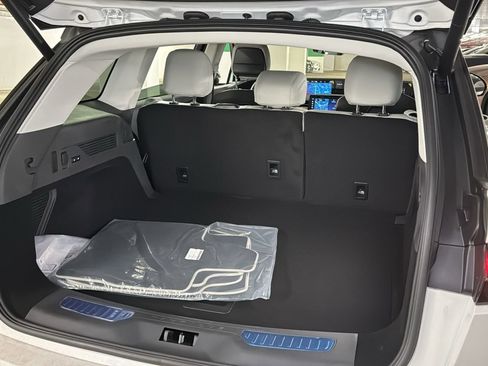 New 2026 Lincoln Nautilus Reserve image 14