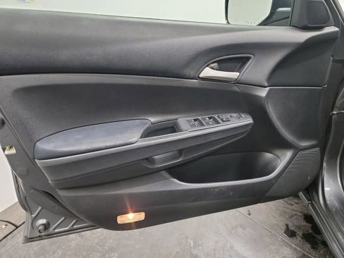 Used 2012 Honda Accord LX image 13