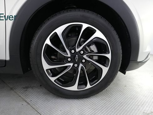 Used 2022 Chevrolet Bolt EUV Premier image 20