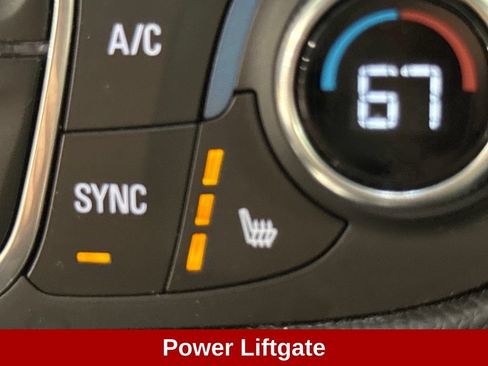 Used 2020 Chevrolet Equinox Premier AWD/4WD image 17