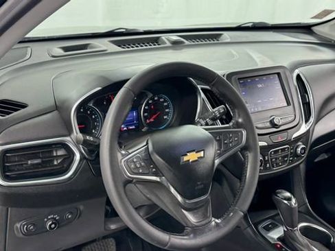 Used 2021 Chevrolet Equinox LT AWD/4WD image 36