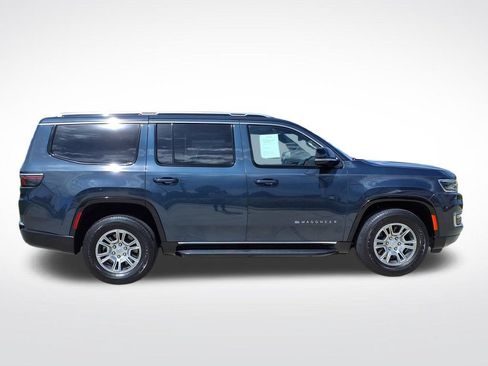 Used 2024 Jeep Wagoneer 4WD image 10