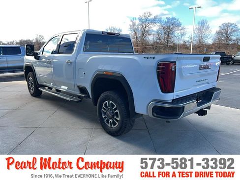 Certified 2024 GMC Sierra 2500 SLT w/ Max Trailering Package image 7