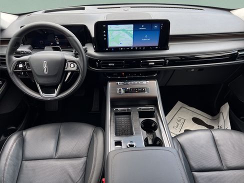 New 2025 Lincoln Aviator Reserve w/ Illumination Package RWD image 9