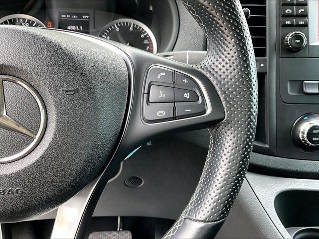 Used 2018 Mercedes-Benz Metris Passenger image 21