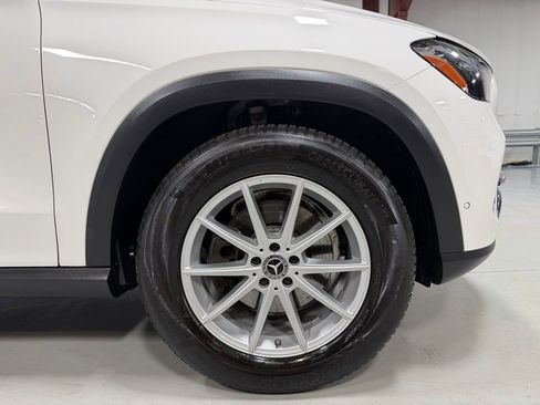 Used 2024 Mercedes-Benz GLE 350 4MATIC image 16