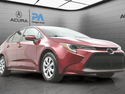 Used 2022 Toyota Corolla LE image 23