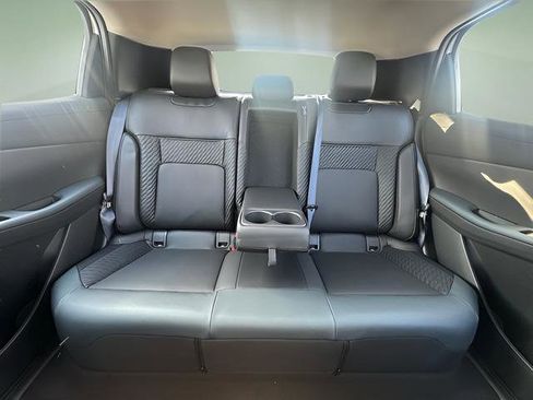 New 2026 Nissan Leaf Platinum+ image 21