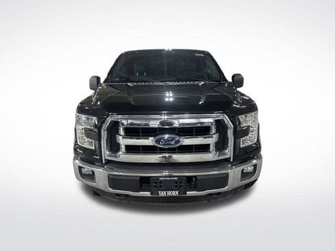Used 2015 Ford F150 XLT image 9