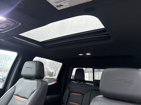 Used 2019 GMC Sierra 1500 AT4 w/ AT4 Premium Package image 29