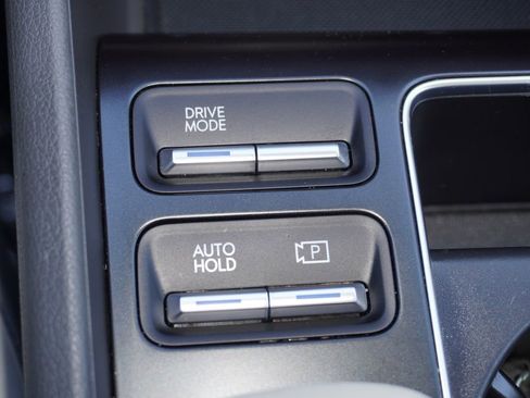 Used 2025 Hyundai Sonata SEL FWD image 18