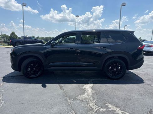 Used 2024 Toyota Grand Highlander AWD image 5