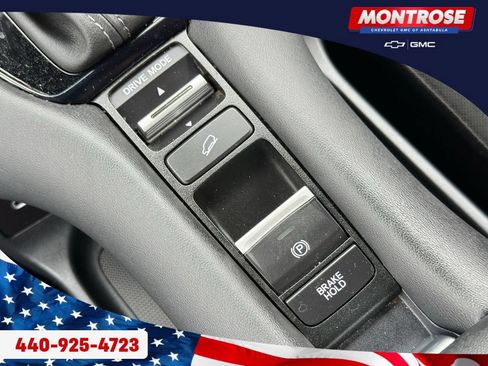 Used 2024 Honda HR-V LX image 26