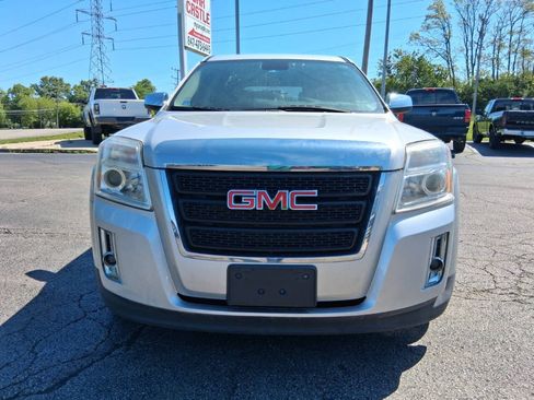 Used 2013 GMC Terrain SLE FWD image 2