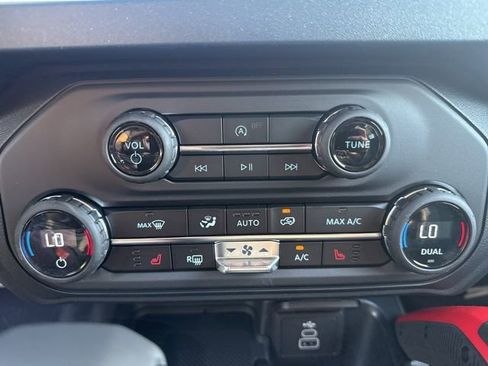 New 2026 Ford Bronco Heritage Edition AWD/4WD image 17