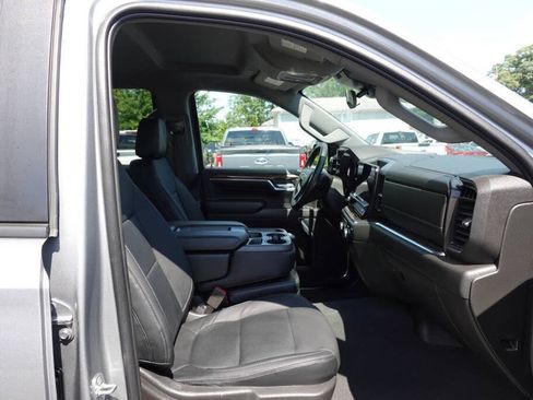 Used 2023 Chevrolet Silverado 1500 LT AWD/4WD image 33