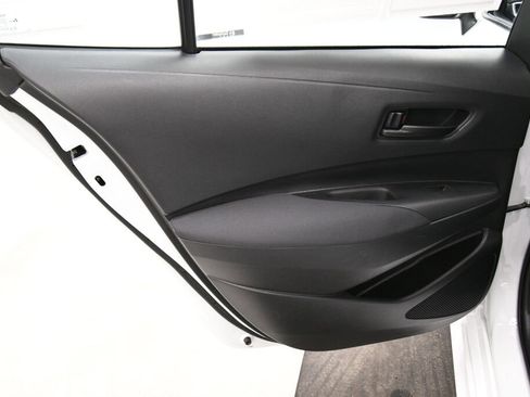 Used 2022 Toyota Corolla LE image 28