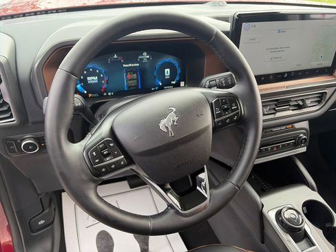 Used 2025 Ford Bronco Sport Outer Banks w/ Outer Banks Tech Package+ image 24