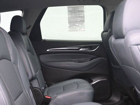 Used 2021 Buick Enclave Essence w/ Sound and Sites Package image 13