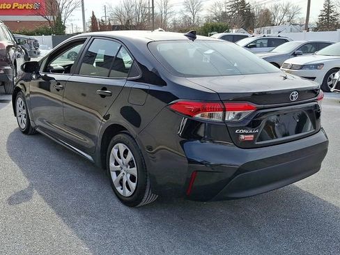 Used 2024 Toyota Corolla LE image 4